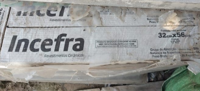 Revestimiento cerámico en Saldos Construcci&oacute;n